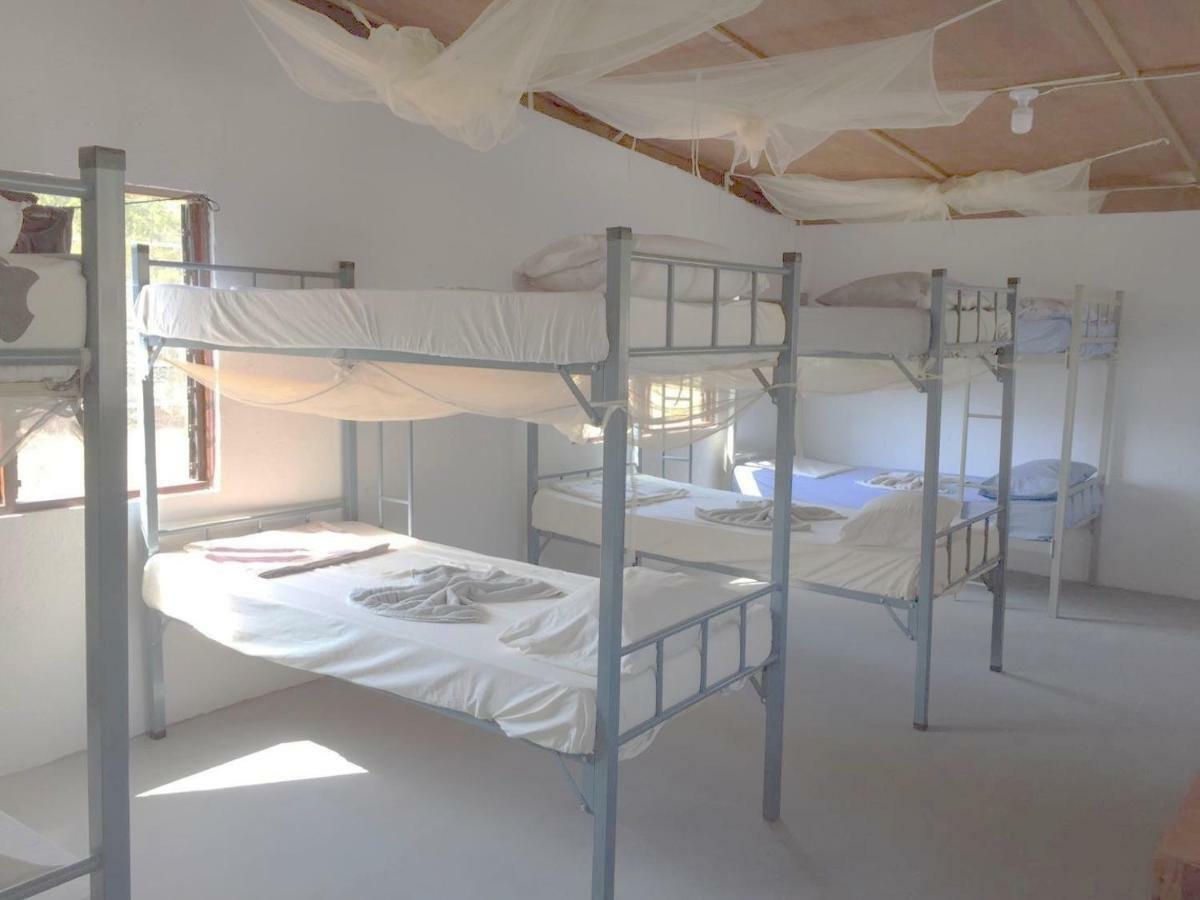 Atauro Dive Resort Backpackers Hostel Beloi Exteriér fotografie